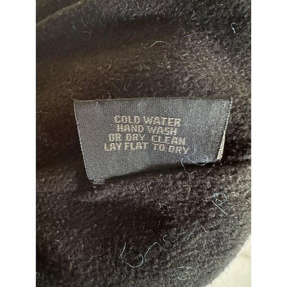 Handwoven Ganesh Himal 100% Wool Beanie Hat With Floral Embroidery Made In Nepal - Picture 6 of 6